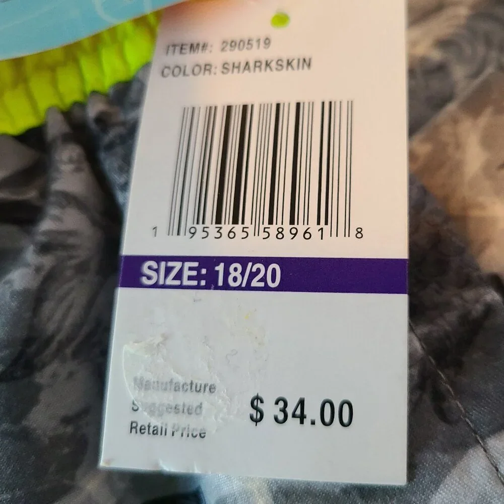 XEROXPOSUR SWIM SHORTS & GOGGLES -UPF 50+ SHARKSKIN SIZE 18/20